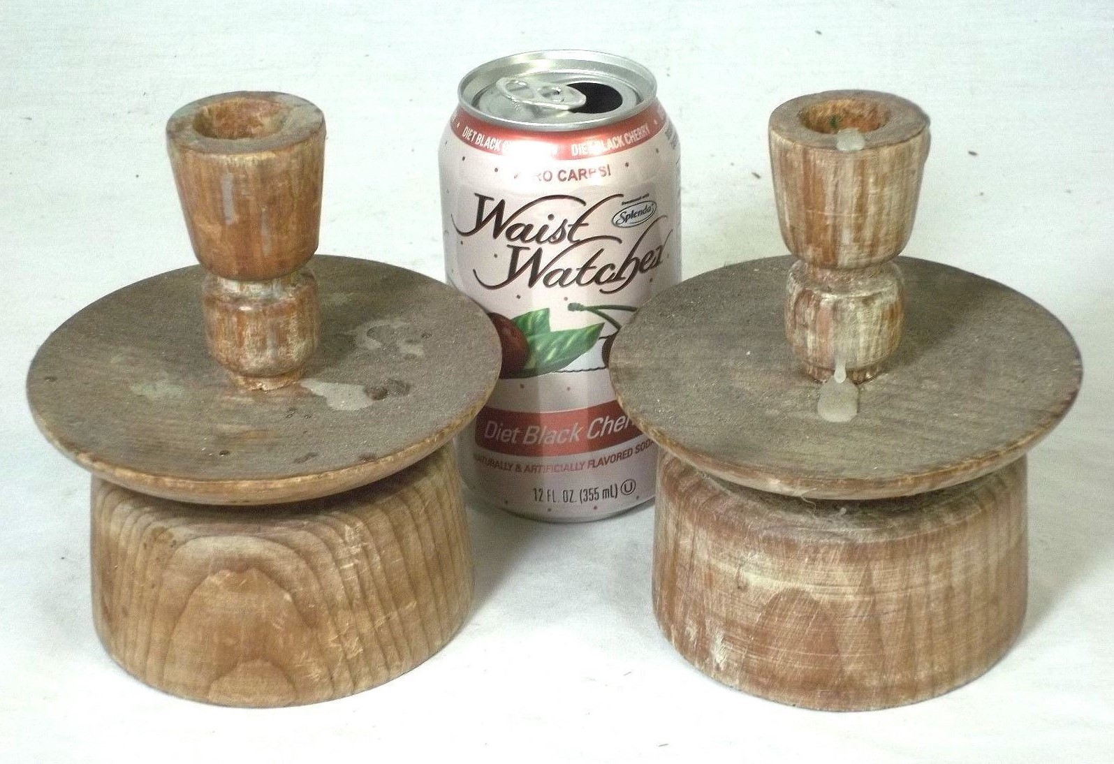 VINTAGE PAIR OF MID 20th CENTURY TURNED WOODEN CANDLESTICKS WITH DRIP