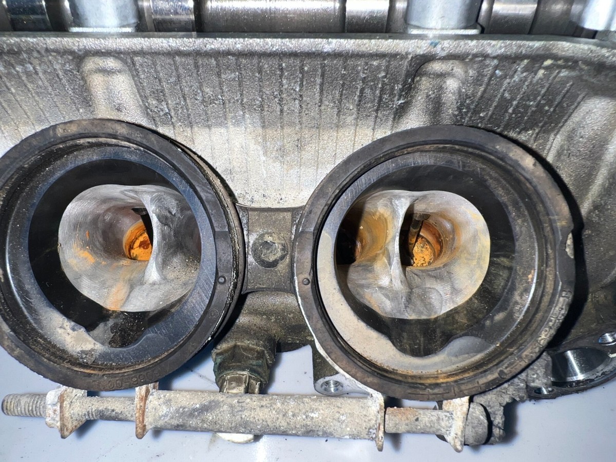 2021 21-25 Kawasaki NINJA ZX10R ENGINE MOTOR TOP END CYLINDER HEAD