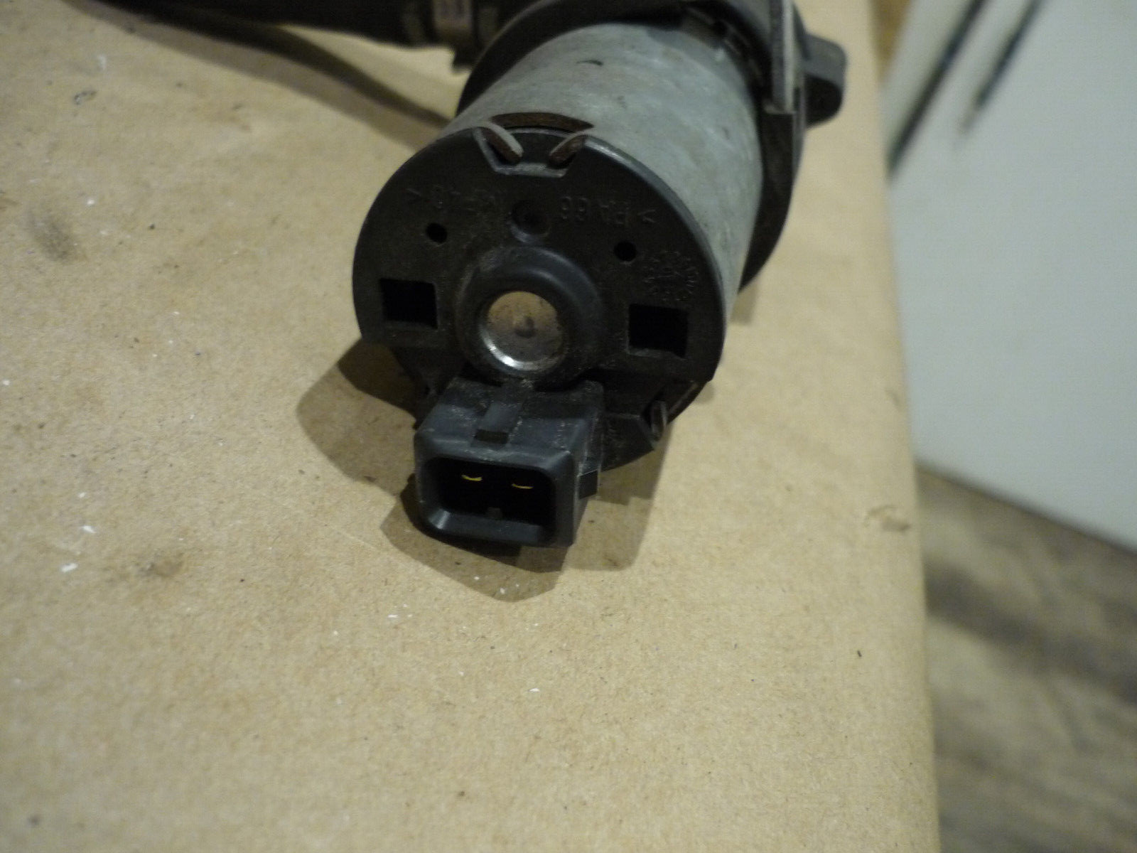 Ferrari California  - AC Auxiliary-Minimum Water Pump & Pipes   - P/N 65460300