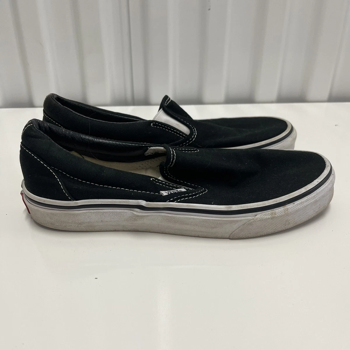 Vans Shoes Size 7 Men 8.5 Women Classic Black White Slip Ons Unisex
