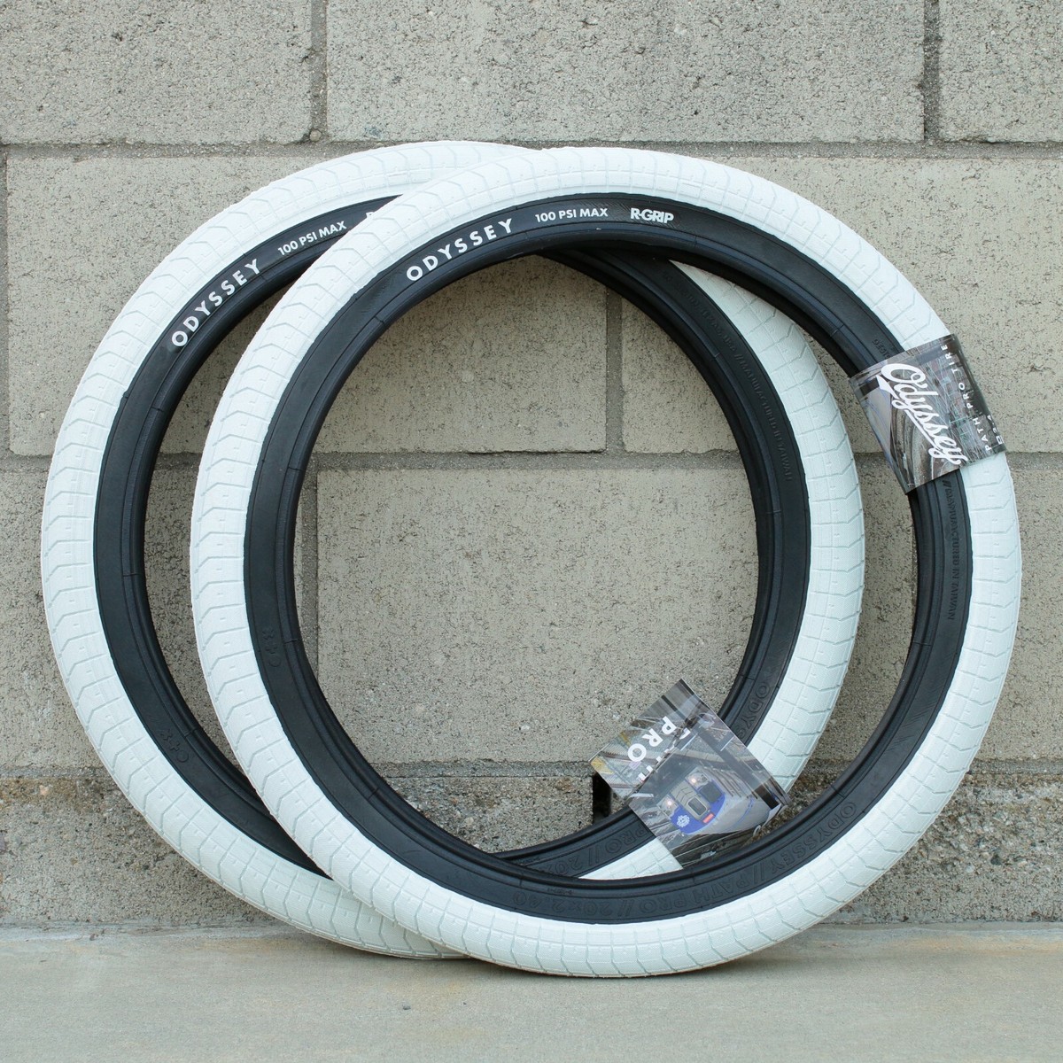 PAIR OF ODYSSEY BMX BIKE PATH PRO TIRES WHITE/BLACK PRIMO