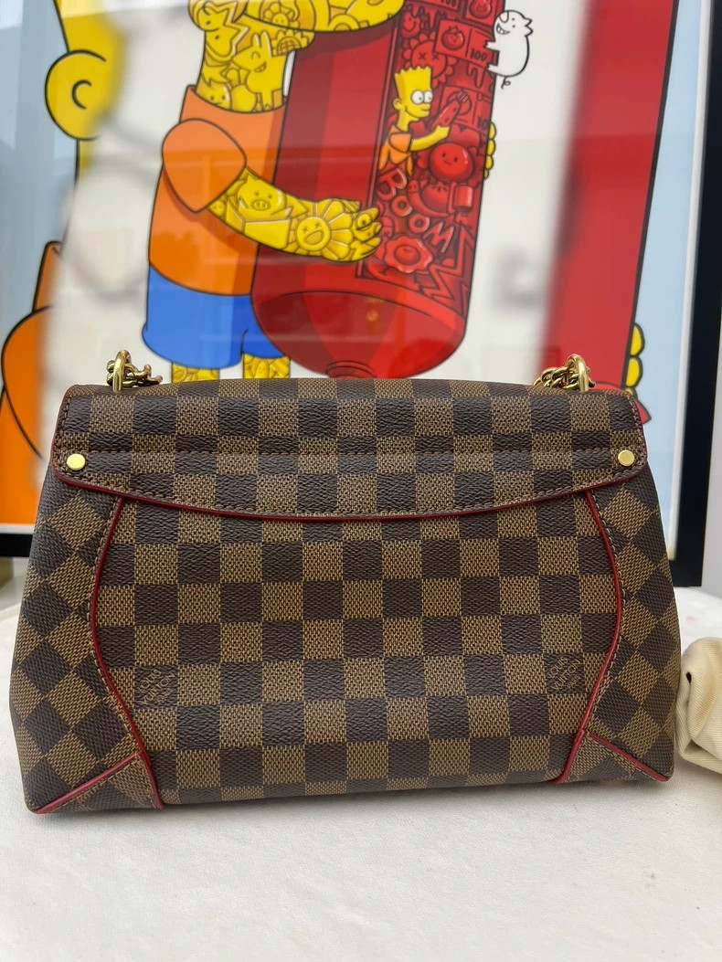 Louis Vuitton ショルダーバッグ ブラック/レッド Louis Vuitton Caissa Damier Ebene Canvas Red Leather Chain