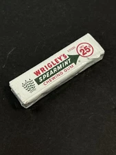 Vintage Wrigley's Spearmint Chewing Gum 25 Cents NOS Full Unopened Sealed