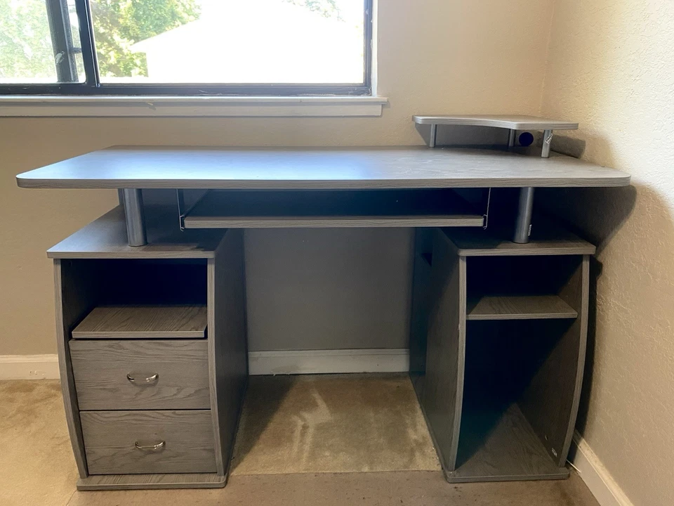 Conjunto de tapete de mesa, cadeira e assoalho - Somente retirada (modelo RTA-8211) - Imagem 4 de 4