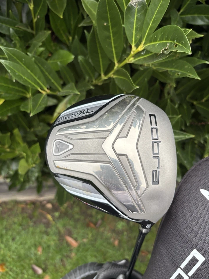 Cobra Fly-Z Package Golf Set Regular with Cart Bag & UPGRADED Odyssey DFX Putter - Image 2 of 4