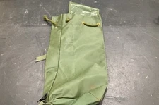 GENUINE USGI ARMY GREEN TEXTILE BAG. DURABLE & ADJUSTABLE DESIGN QUALITY MADE !