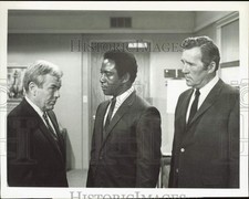 1968 Press Photo Frank Maxwell, Robert Doqui, Howard Duff on "The Felony Squad" 1968 Press Photo Frank Maxwell, Robert Doqui, Howard Duff on "The Felony Squad"