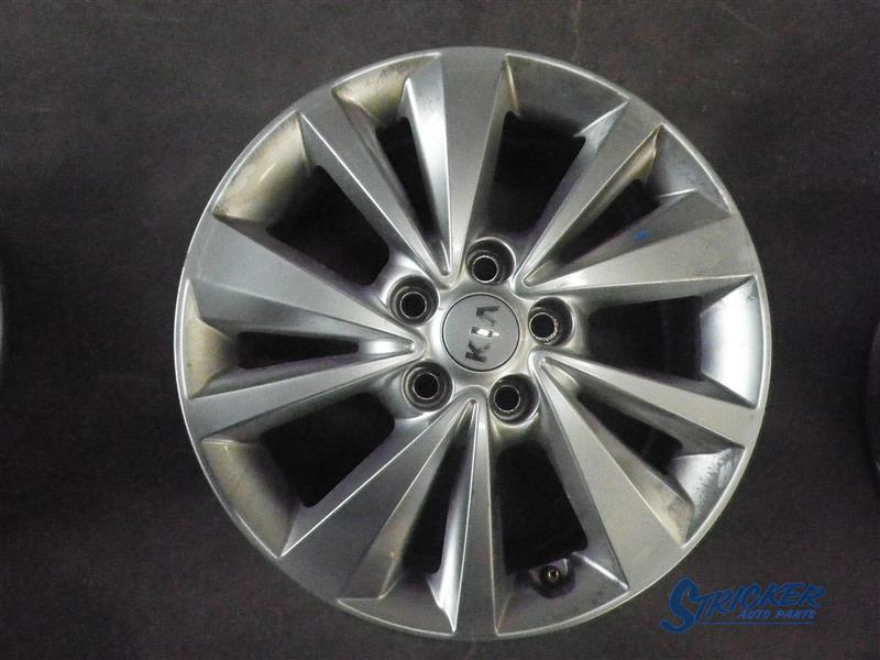 Kia Sedona 2015-2016 Wheel 17x6.5 Alloy TPMS 52910A9150 R01125551