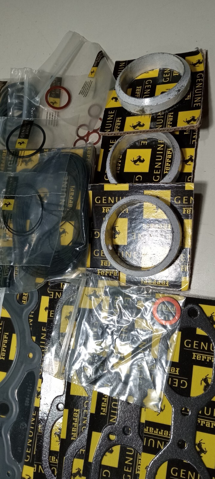 Ferrari Enzo Engine Gasket Set_Seals_O Rings_199083_Exhaust Donuts_Head Gaskets