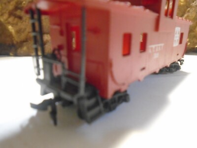 TYCO VINTAGE WIDE VIEW CUPOLA CABOOSE A.T.S.F 7240,EXCELLENT, HONG KONG  1-177-1