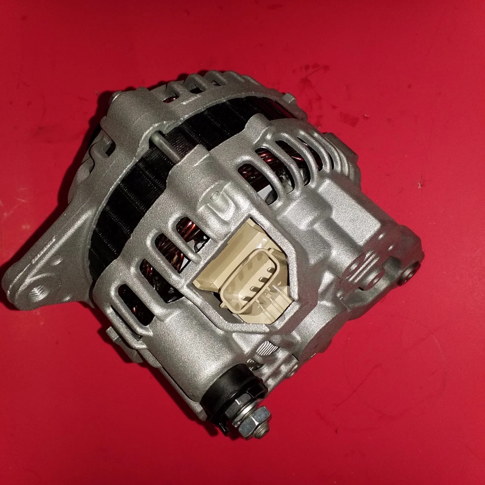 Mitsubishi Eclipse 1995 a 1999 2,0 L 2,4 litros con alternador de motor turbo exceso de existencias Foto 2 de 4