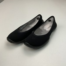 LISSOM Flyte Black with Black Soles Slip-On Ballet Flats US 6