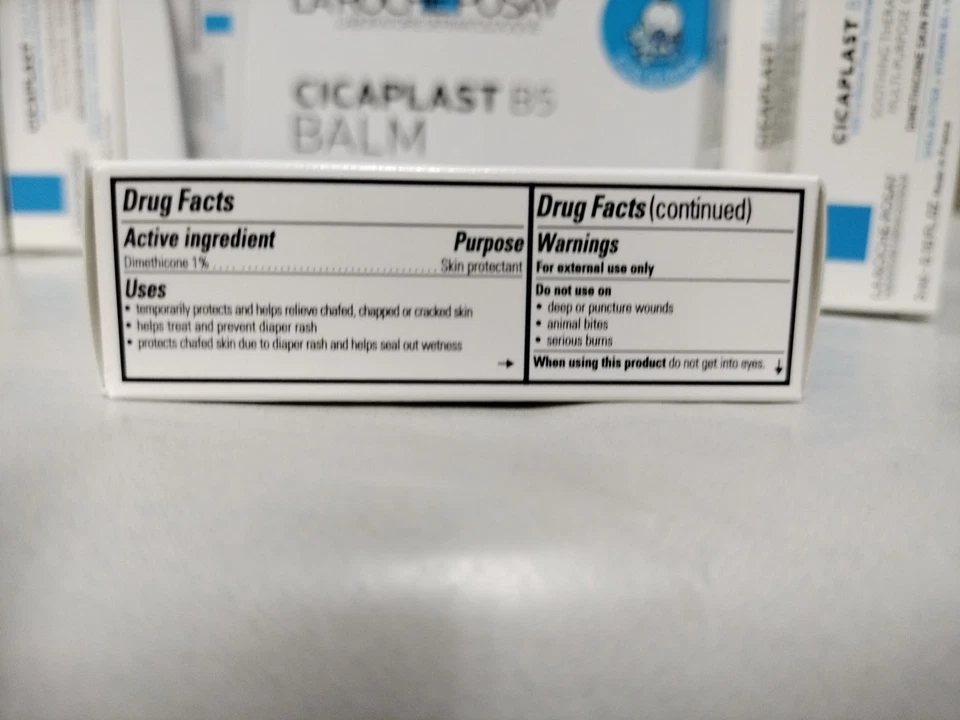 Bálsamo La Roche-Posay Cicaplast b5 Paquete de 15/45 ML Total/ Caduca 12/2025 Foto 3 de 4