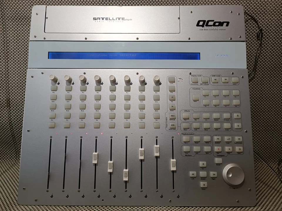 Icon QCon Audio DAW Controller Station USB Midi - Image 2 of 4