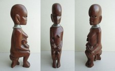 HAND CARVED WOODEN AFRICAN WOMAN MOTHER SITTING WITH BABY CHILD STATUE FIGURE