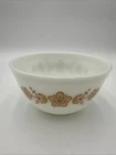 Vintage Pyrex Butterfly Gold #402 Mixing Bowl 1.5 QT White Excellent