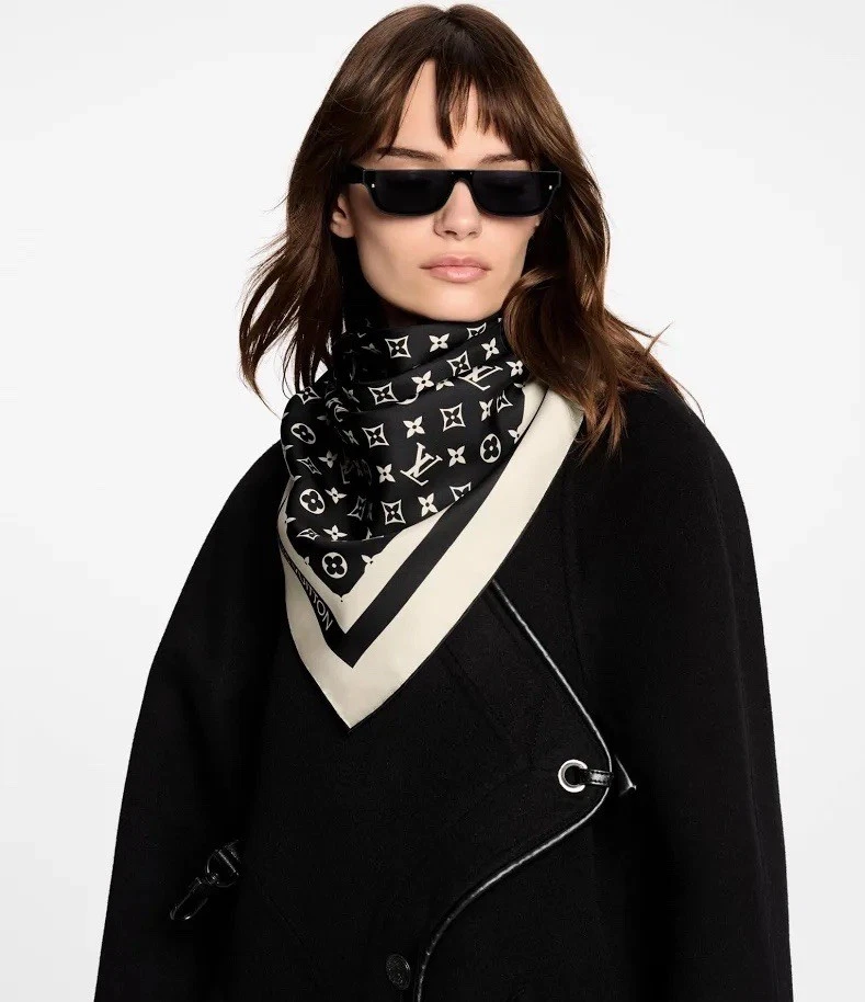 Louis Vuitton Silk Scarves & Wraps for Women with Vintage for sale