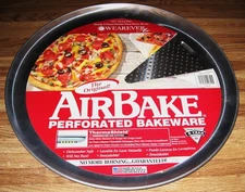 Vintage WearEver Original AirBake Perforated 15 3/4" Pizza Pan/NEW