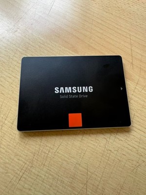 Samsung SSD 840 EVO 500GB SATA SSD - SMART STATUS GUT