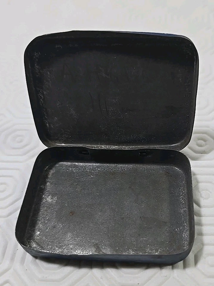 Rare Vintage Liquorice & Menthol  PelletPrepared By Boots Nottingham  Tin 1930s - Image 4 of 4