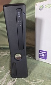 Xbox 360 S 4GB Console Bundle Tested Original Box Controller AS-IS