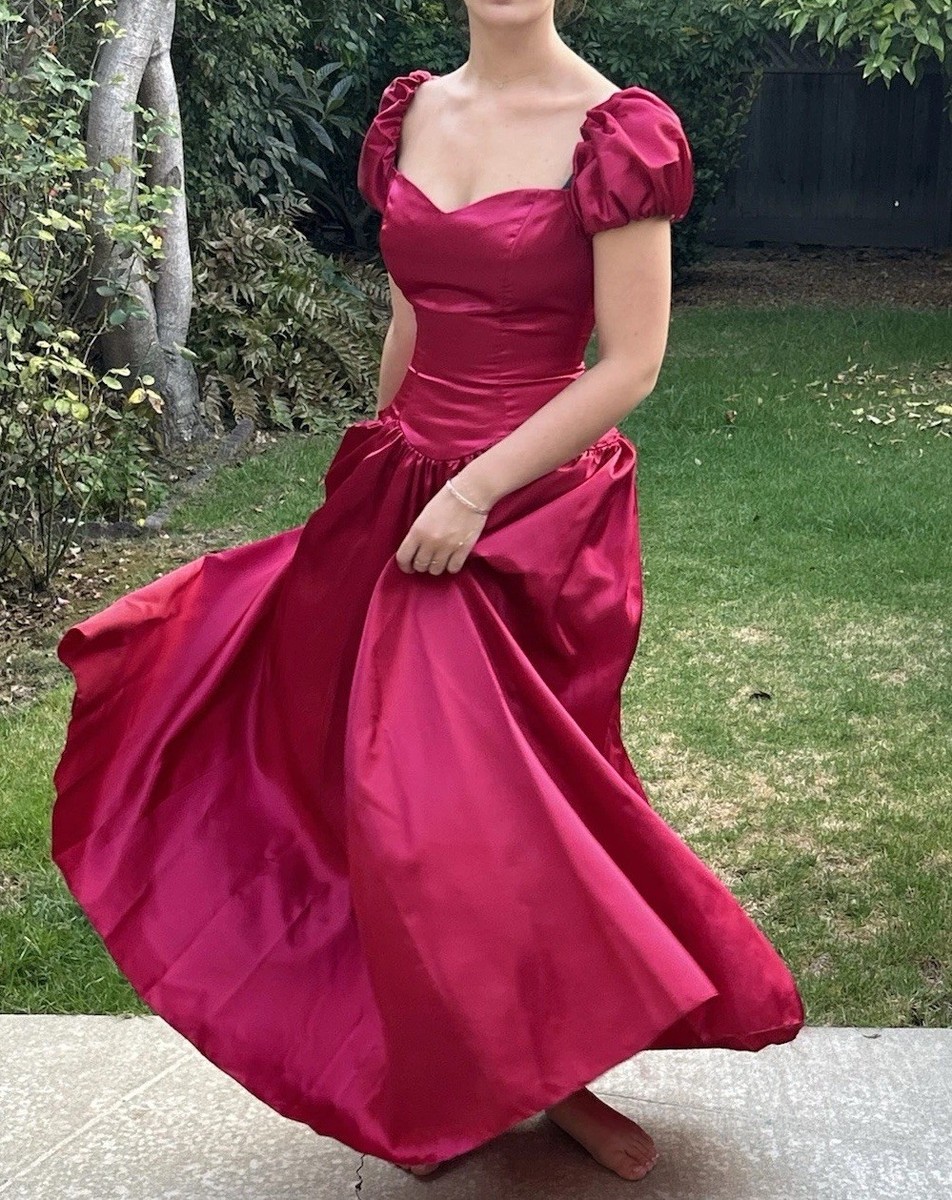 open lace back dress DOLLY V-BACK PUFF SLEEVE ORGANZA TUTU DRESS red