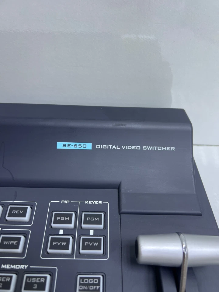 Datavideo SE-650 HD 4-Channel Digital Video Switcher - Image 3 of 4