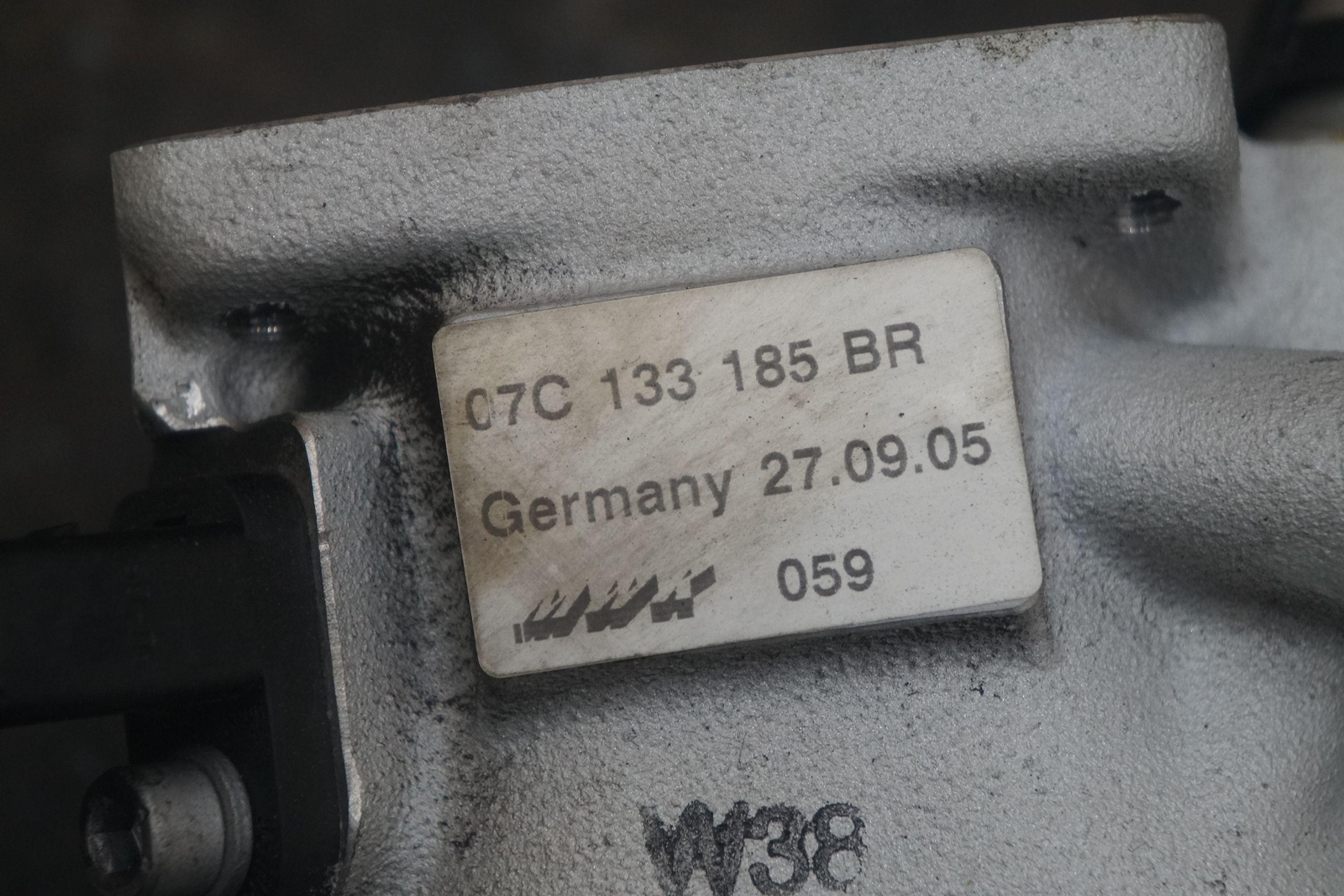 Engine Intake Manifold 07C133185BR Bentley Continental Flying Spur 2006 GT GTC