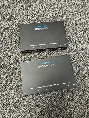 MOTU AVB SWITCH - Six-Port Gigabit Ethernet - OPEN BOX