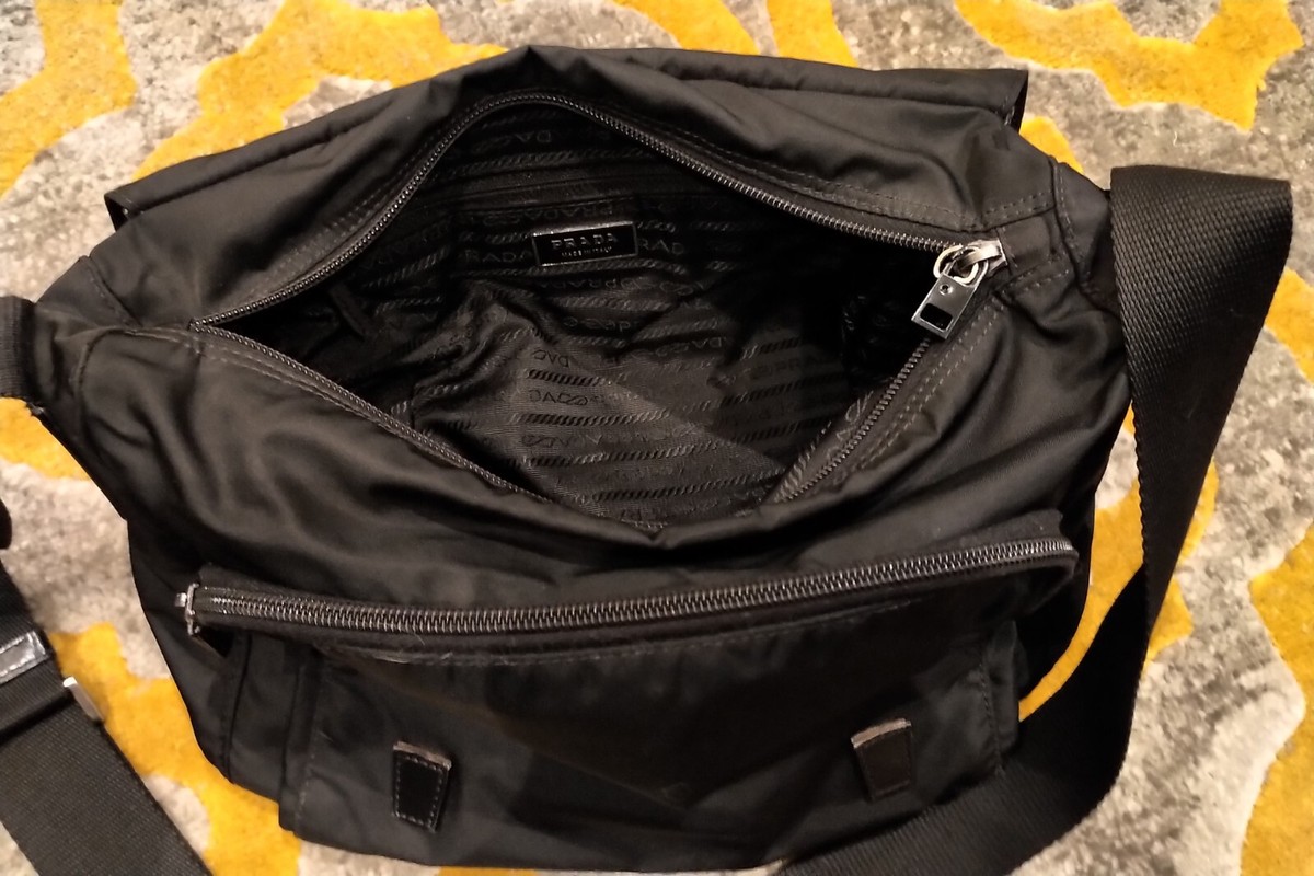 バッグ・カバンその他 PRADA 1BG470 V GOO 2CXQ Prada logo-appliqué Woven Tote Bag | Neutrals | FARFETCH