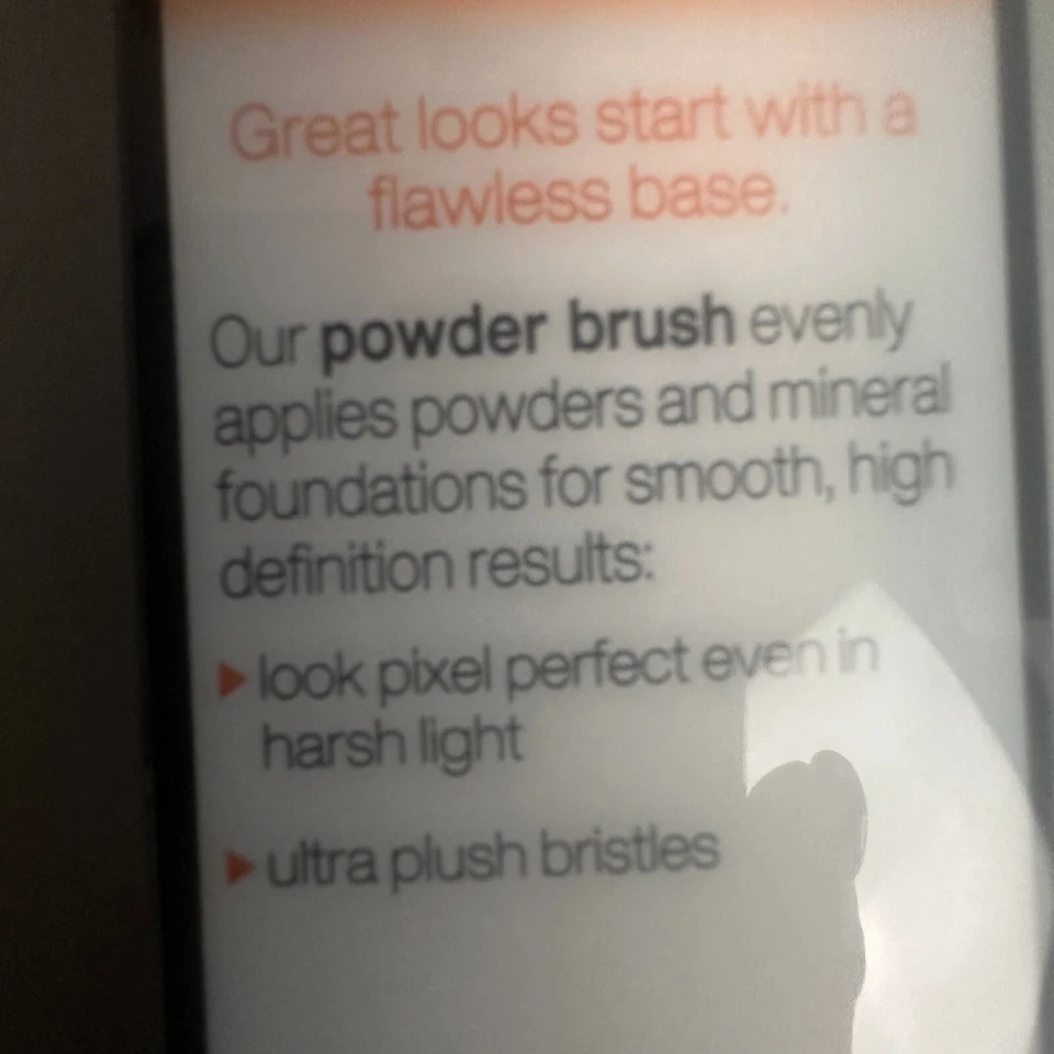 Real Techniques щетка для пудры лица розовое золото от Sam & Nic сценический макияж высокотехнологичный - Изображение 3 из 3