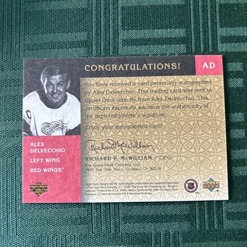 2001-02 Upper Deck Legends Epic Signatures Alex Delvecchio Auto - Picture 2 of 2