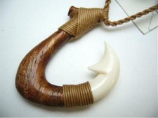 32MM COMPOSITE GENUINE KOA WOOD WATER BUFFALO BONE HAWAIIAN FISH HOOK NECKLACE