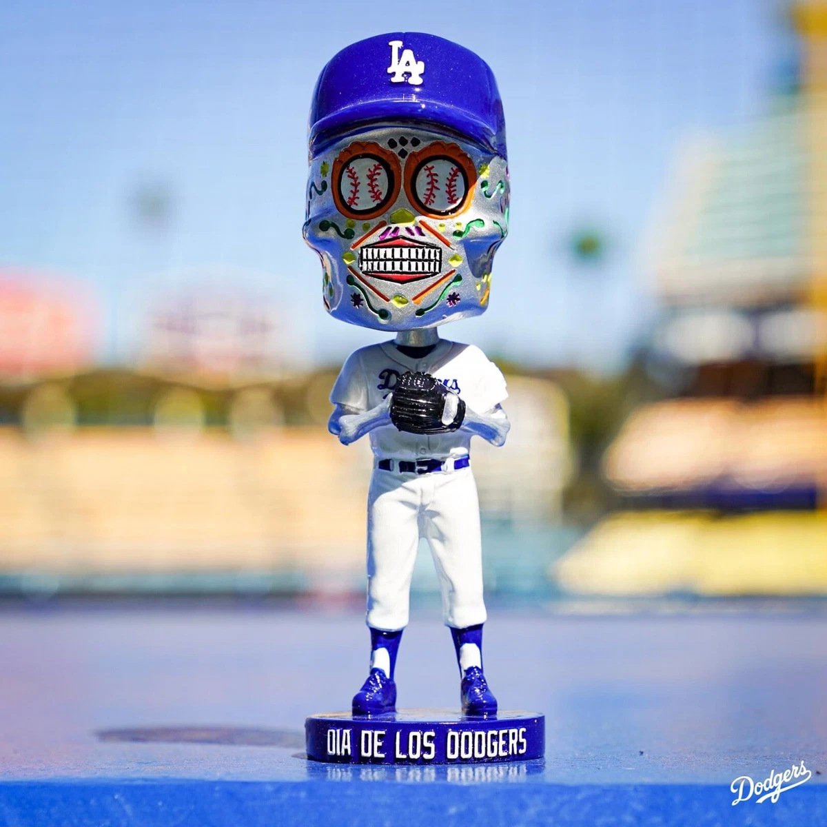 LOS ANGELES DODGERS DIA DE LOS MUERTOS SUGAR SKULL BOBBLEHEAD 9/20