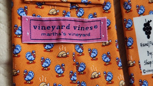 Vineyard Vines Turkey Thanksgiving Fall Orange Hand Made 100% Silk Tie 3 1/4 in - Picture 5 of 5