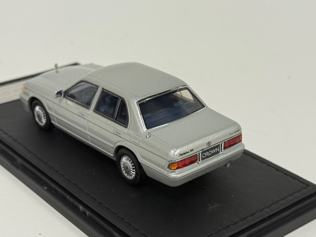 1/43 STC Toyota Crown JZS 133L from 1993in Silver limited to 799