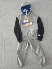 Boys Nike 2 Piece Set New With Tags Size 6