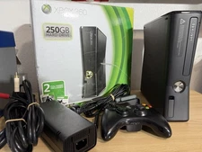 Microsoft Xbox 360 S 250GB Model 1439 Video Game Console CIB Tested No Games