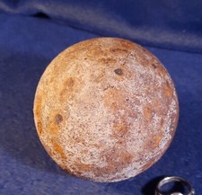 SHOT PUT - VINTAGE CAST IRON - 6 POUNDS