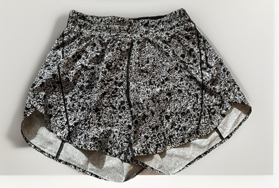#ad Lululemon Tracker Short V *4quot; Sporadic Black Rhino Grey Size 8 $25.19