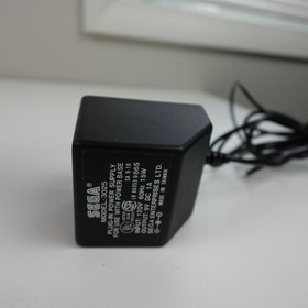 Vintage Sega Master System Console 3010 w/ AC Adapter 3025 Genesis Controller