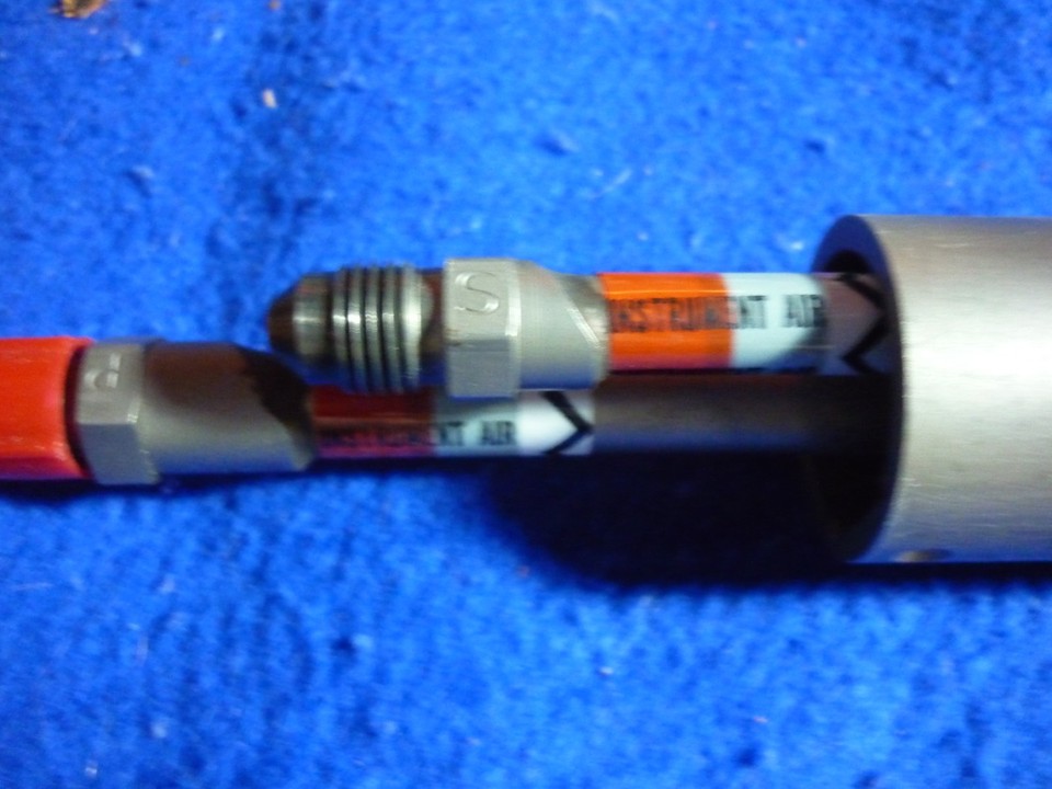 F-106 AIRCRAFT PITOT TUBE AND PROB SHAFT ROSEMOUNT AEROSPACE AS ...