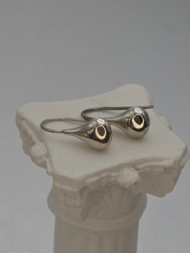 Pendientes firmados por Silpada lágrima de plata de ley 925 con caja ¡ENVÍO GRATUITO DE $!! Foto 2 de 4