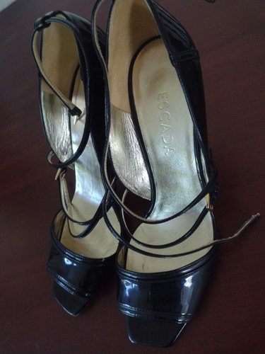 Escada strappy pointed high heel sandals 40 9 US black patent leather open toe - Picture 2 of 18
