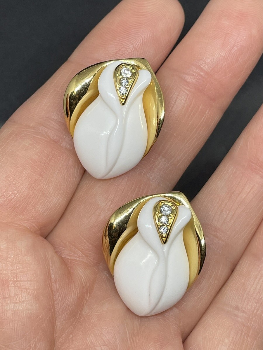 VTG KENNETH JAY LANE KJL For Avon White Roses Necklace And Pierced