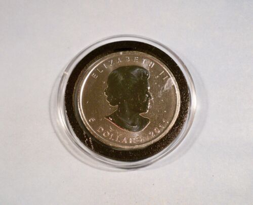 2011 CANADA $5 SILVER MAPLE LEAF 1 OZ COIN IN CAPSULE LIGHT WHITE SPOTS