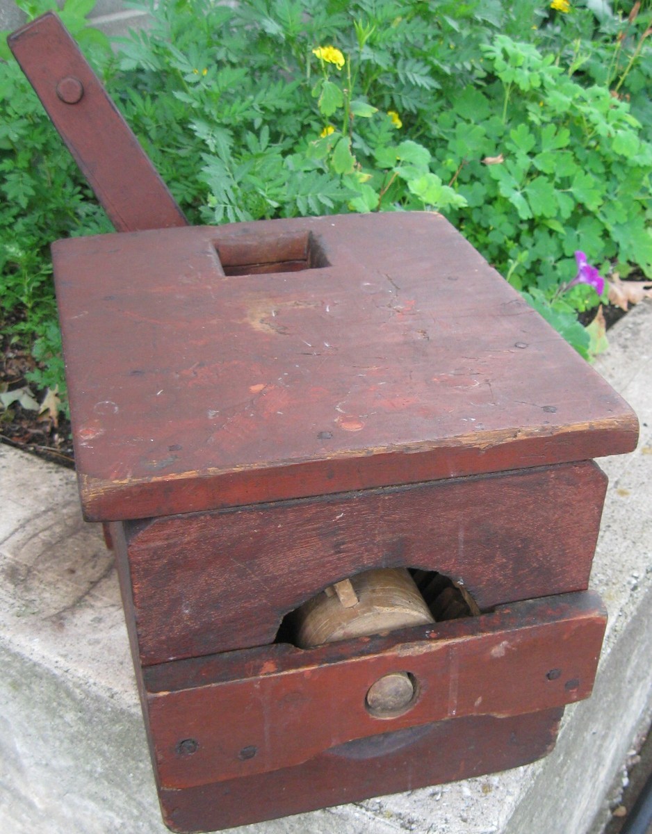 ANTIQUE FASCINATING 1800's WOODEN TOBACCO SHREDDER ORIG RED PAINT PALMYRA  NY
