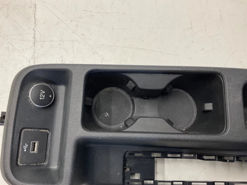 ⭐ Ford Transit Connect 19-20 sin reposabrazos consola central delantera panel de ajuste OEM E Foto 2 de 4