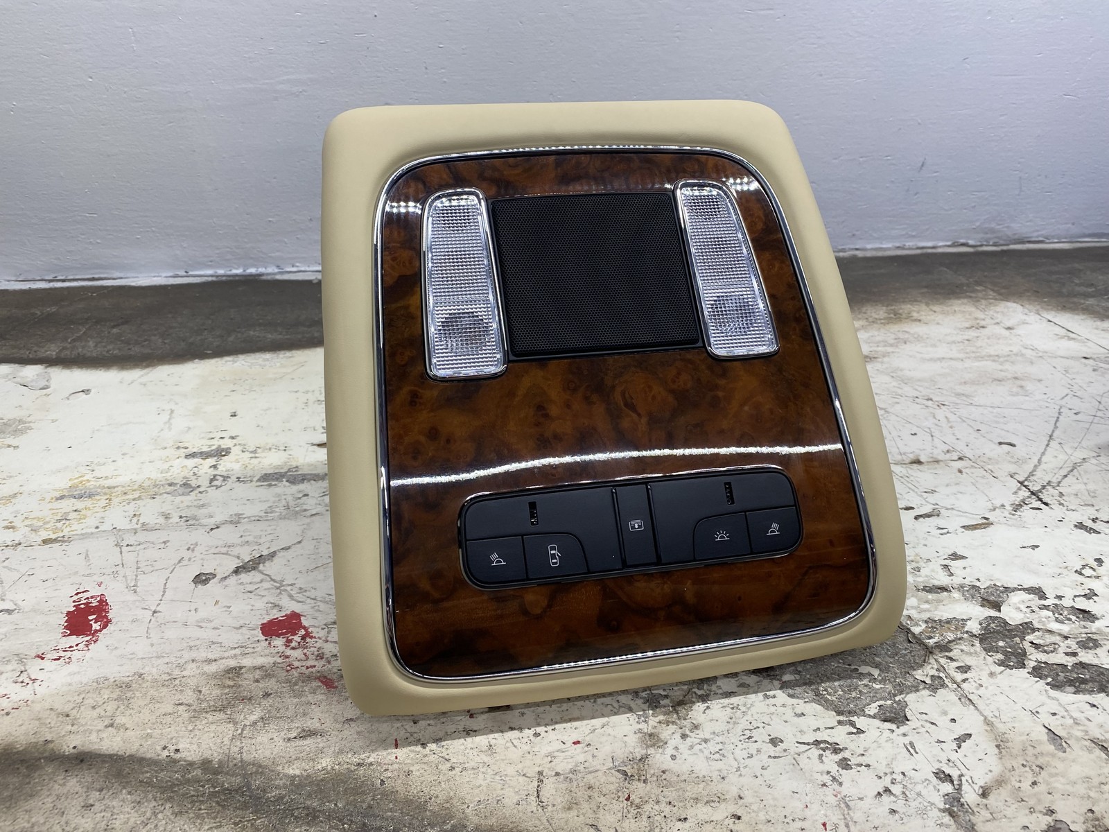 2010-2020 BENTLEY MULSANNE OEM REAR ROOF CONSOLE DOME LIGHT LAMP SWITCH PANEL