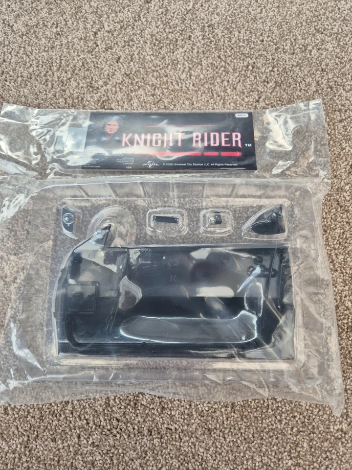 1/8 FANHOME DEAGOSTINI BUILD THE K2000 KITT K.I.T.T. KNIGHT RIDER CAR ISSUE 71 - Image 3 of 3